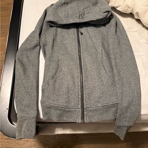LULULEMON SCUBA ZIP UP